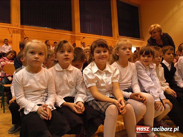 Zdjęcie w galerii na portalu naszraciborz.pl: Huczne święto w Krzanowicach wiadomości z regionu