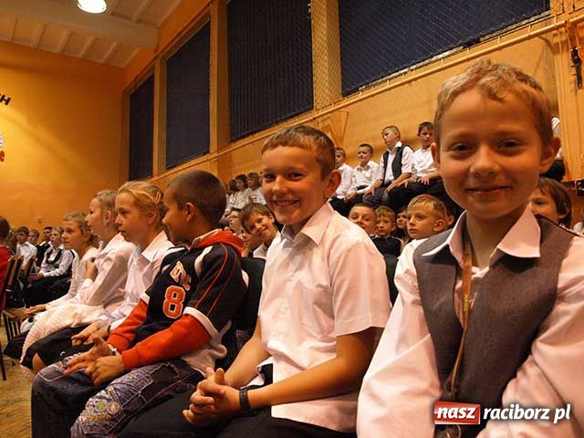 Zdjęcie w galerii na portalu naszraciborz.pl: Huczne święto w Krzanowicach wiadomości z regionu