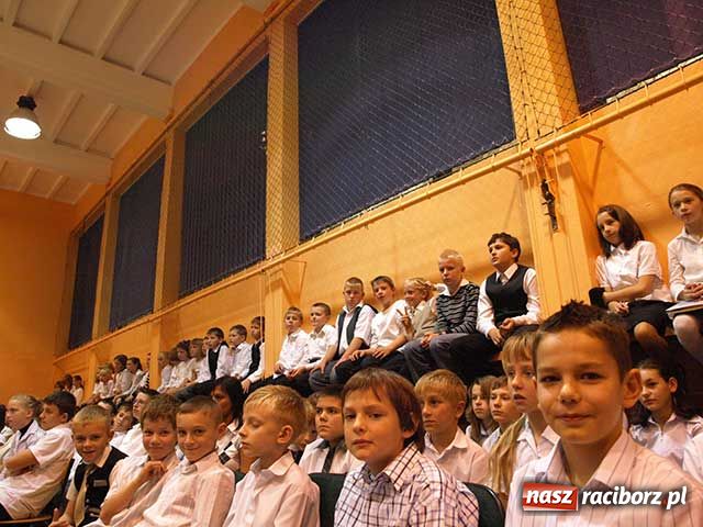 Zdjęcie w galerii na portalu naszraciborz.pl: Huczne święto w Krzanowicach wiadomości z regionu