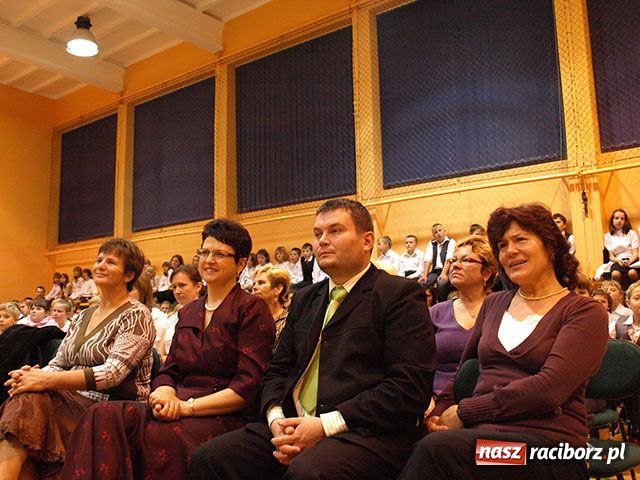 Zdjęcie w galerii na portalu naszraciborz.pl: Huczne święto w Krzanowicach wiadomości z regionu