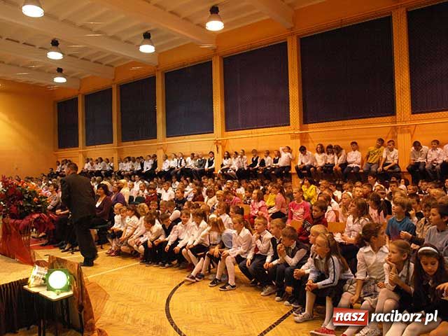 Zdjęcie w galerii na portalu naszraciborz.pl: Huczne święto w Krzanowicach wiadomości z regionu