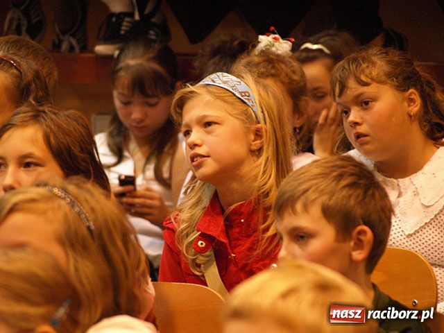 Zdjęcie w galerii na portalu naszraciborz.pl: Huczne święto w Krzanowicach wiadomości z regionu