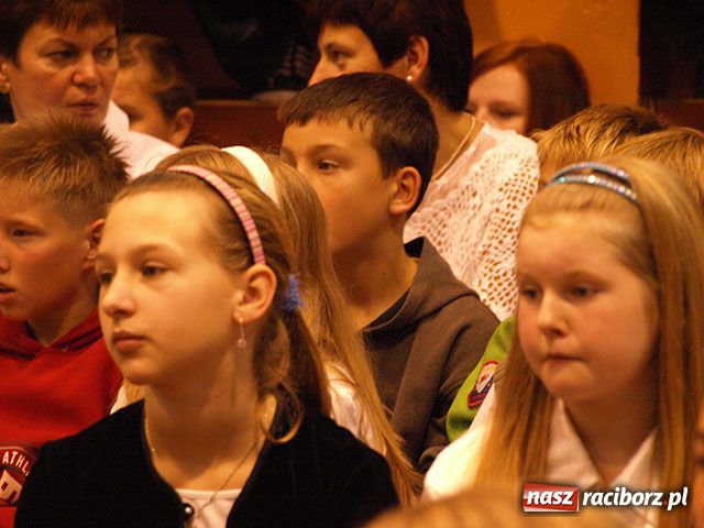 Zdjęcie w galerii na portalu naszraciborz.pl: Huczne święto w Krzanowicach wiadomości z regionu