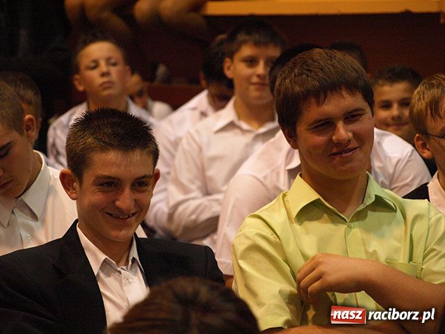 Zdjęcie w galerii na portalu naszraciborz.pl: Huczne święto w Krzanowicach wiadomości z regionu