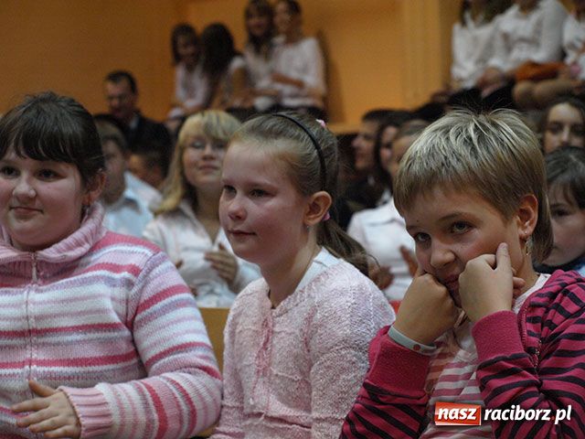 Zdjęcie w galerii na portalu naszraciborz.pl: Huczne święto w Krzanowicach wiadomości z regionu