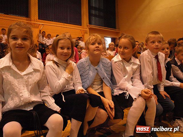 Zdjęcie w galerii na portalu naszraciborz.pl: Huczne święto w Krzanowicach wiadomości z regionu