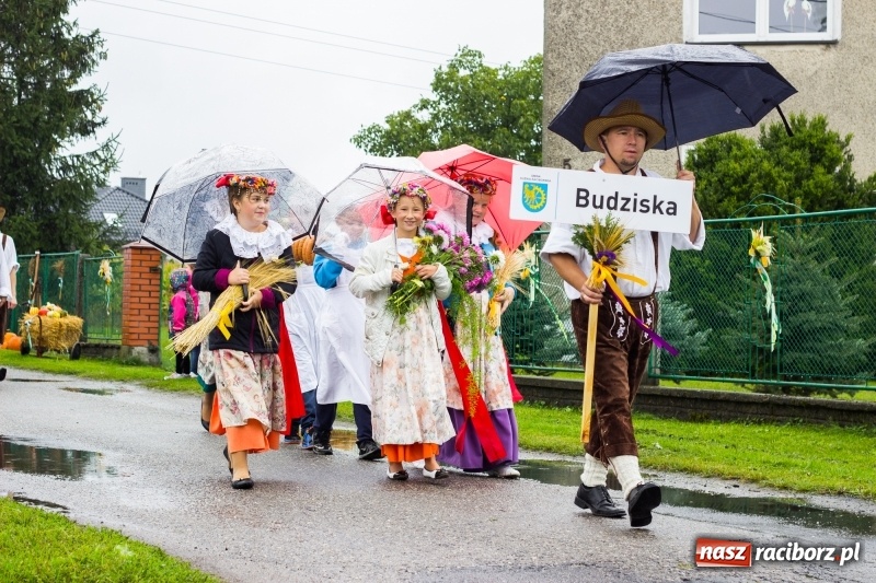 Zdjęcie w galerii na portalu naszraciborz.pl: Budziska gospodarzem gminnych dożynek Kuźni Raciborskiej FOTORELACJA wiadomości z regionu