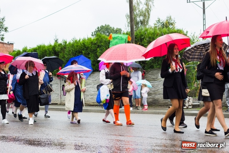 Zdjęcie w galerii na portalu naszraciborz.pl: Roztańczone Wojnowice, czyli dożynki gminy Krzanowice w rytmie Despacito FOTO i WIDEO wiadomości z regionu