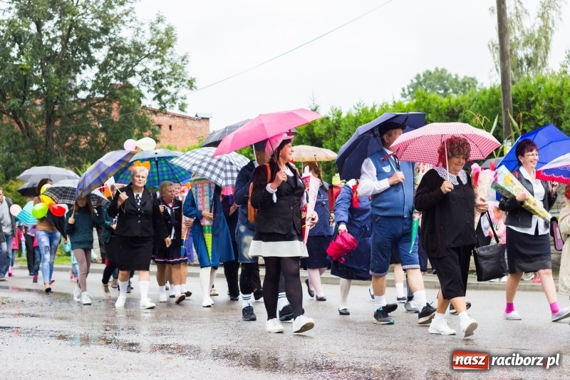 Zdjęcie w galerii na portalu naszraciborz.pl: Roztańczone Wojnowice, czyli dożynki gminy Krzanowice w rytmie Despacito FOTO i WIDEO wiadomości z regionu