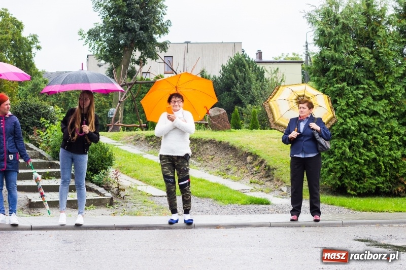 Zdjęcie w galerii na portalu naszraciborz.pl: Roztańczone Wojnowice, czyli dożynki gminy Krzanowice w rytmie Despacito FOTO i WIDEO wiadomości z regionu