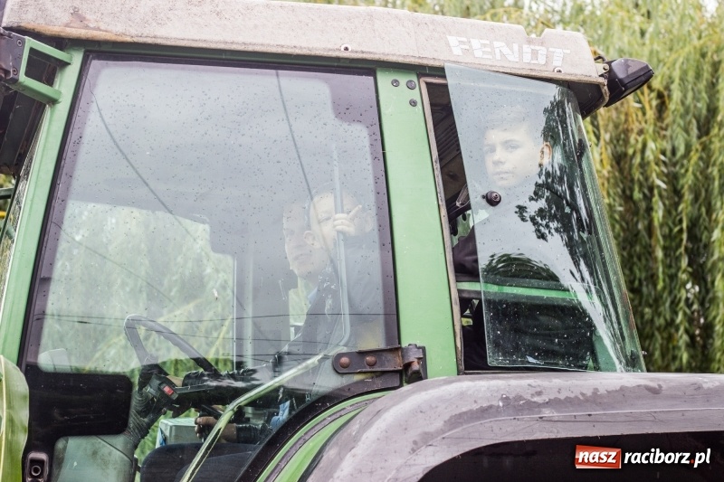 Zdjęcie w galerii na portalu naszraciborz.pl: Roztańczone Wojnowice, czyli dożynki gminy Krzanowice w rytmie Despacito FOTO i WIDEO wiadomości z regionu