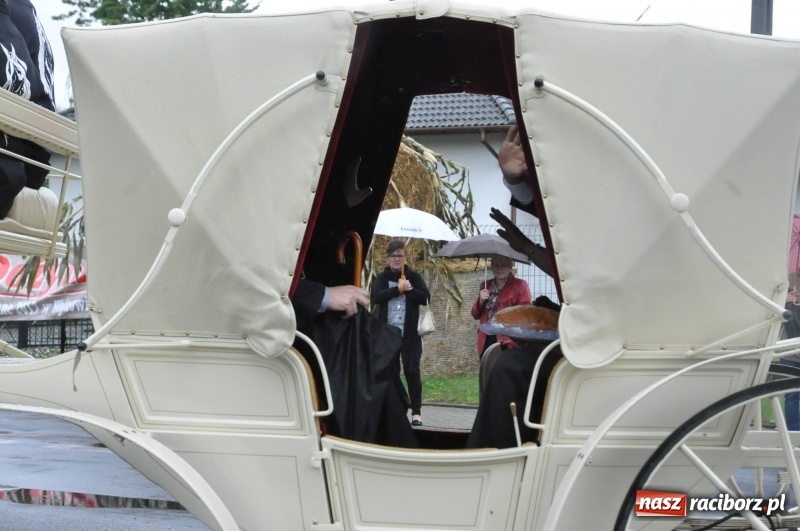 Zdjęcie w galerii na portalu naszraciborz.pl: Roztańczone Wojnowice, czyli dożynki gminy Krzanowice w rytmie Despacito FOTO i WIDEO wiadomości z regionu