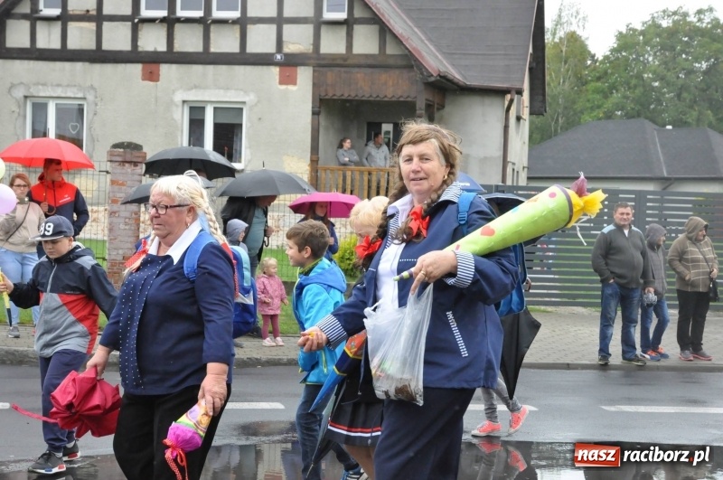 Zdjęcie w galerii na portalu naszraciborz.pl: Roztańczone Wojnowice, czyli dożynki gminy Krzanowice w rytmie Despacito FOTO i WIDEO wiadomości z regionu