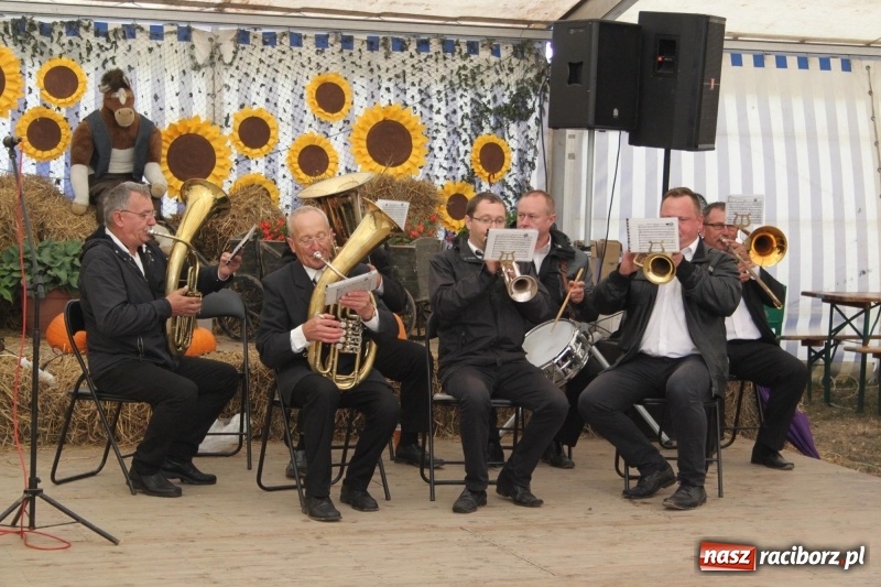 Zdjęcie w galerii na portalu naszraciborz.pl: Roztańczone Wojnowice, czyli dożynki gminy Krzanowice w rytmie Despacito FOTO i WIDEO wiadomości z regionu