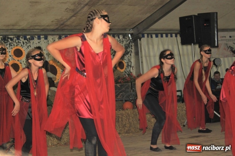Zdjęcie w galerii na portalu naszraciborz.pl: Roztańczone Wojnowice, czyli dożynki gminy Krzanowice w rytmie Despacito FOTO i WIDEO wiadomości z regionu