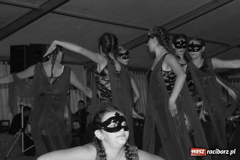 Zdjęcie w galerii na portalu naszraciborz.pl: Roztańczone Wojnowice, czyli dożynki gminy Krzanowice w rytmie Despacito FOTO i WIDEO wiadomości z regionu