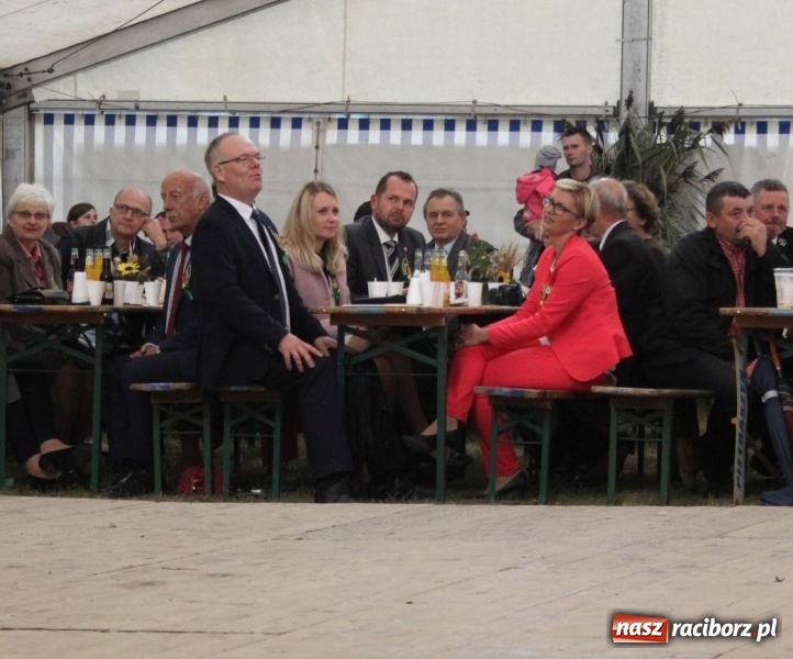 Zdjęcie w galerii na portalu naszraciborz.pl: Roztańczone Wojnowice, czyli dożynki gminy Krzanowice w rytmie Despacito FOTO i WIDEO wiadomości z regionu