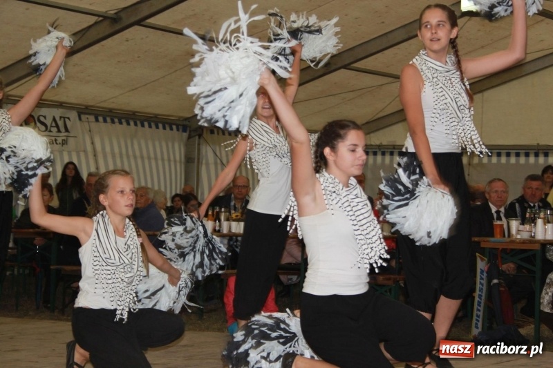 Zdjęcie w galerii na portalu naszraciborz.pl: Roztańczone Wojnowice, czyli dożynki gminy Krzanowice w rytmie Despacito FOTO i WIDEO wiadomości z regionu