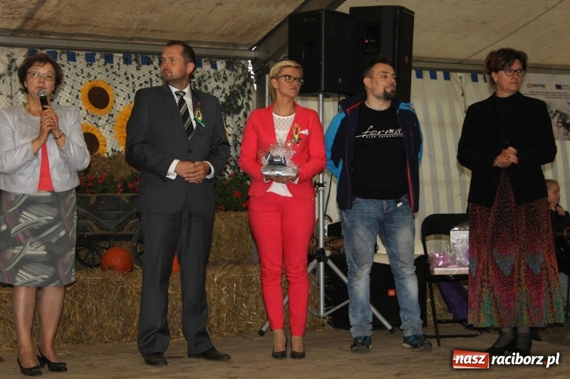 Zdjęcie w galerii na portalu naszraciborz.pl: Roztańczone Wojnowice, czyli dożynki gminy Krzanowice w rytmie Despacito FOTO i WIDEO wiadomości z regionu