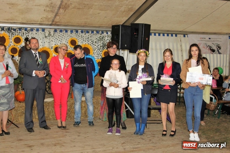 Zdjęcie w galerii na portalu naszraciborz.pl: Roztańczone Wojnowice, czyli dożynki gminy Krzanowice w rytmie Despacito FOTO i WIDEO wiadomości z regionu