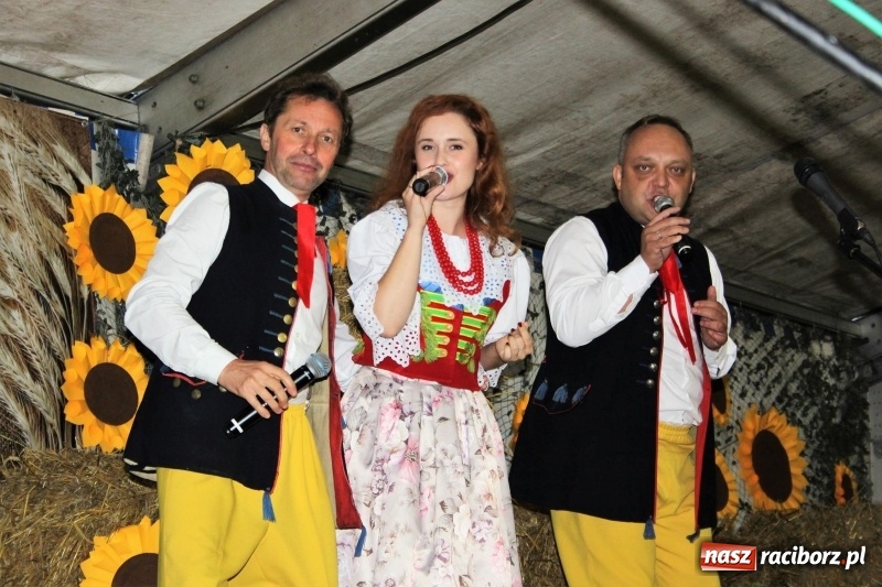 Zdjęcie w galerii na portalu naszraciborz.pl: Roztańczone Wojnowice, czyli dożynki gminy Krzanowice w rytmie Despacito FOTO i WIDEO wiadomości z regionu