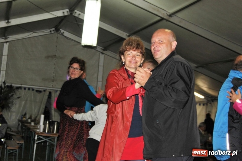 Zdjęcie w galerii na portalu naszraciborz.pl: Roztańczone Wojnowice, czyli dożynki gminy Krzanowice w rytmie Despacito FOTO i WIDEO wiadomości z regionu