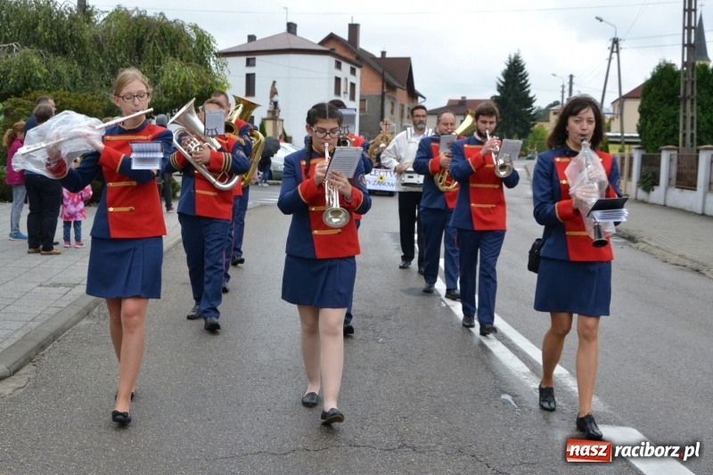 Zdjęcie w galerii na portalu naszraciborz.pl: Krzyżanowice zapraszają na dożynki. Gwiazdą Blue Party wiadomości z regionu