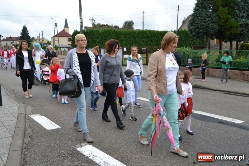 Zdjęcie w galerii na portalu naszraciborz.pl: Krzyżanowice zapraszają na dożynki. Gwiazdą Blue Party wiadomości z regionu