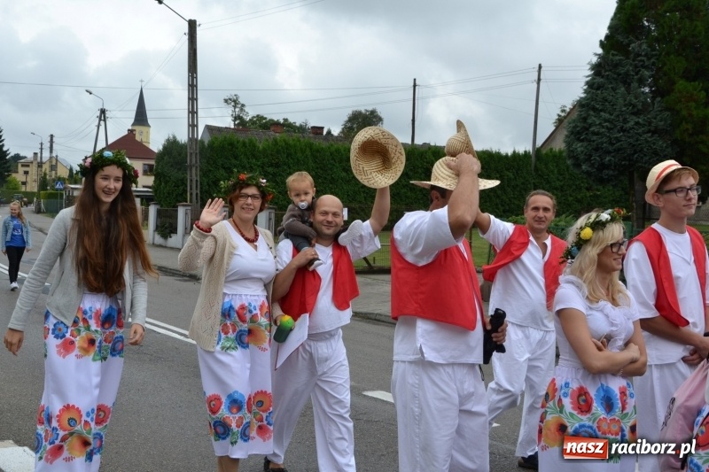Zdjęcie w galerii na portalu naszraciborz.pl: Krzyżanowice zapraszają na dożynki. Gwiazdą Blue Party wiadomości z regionu