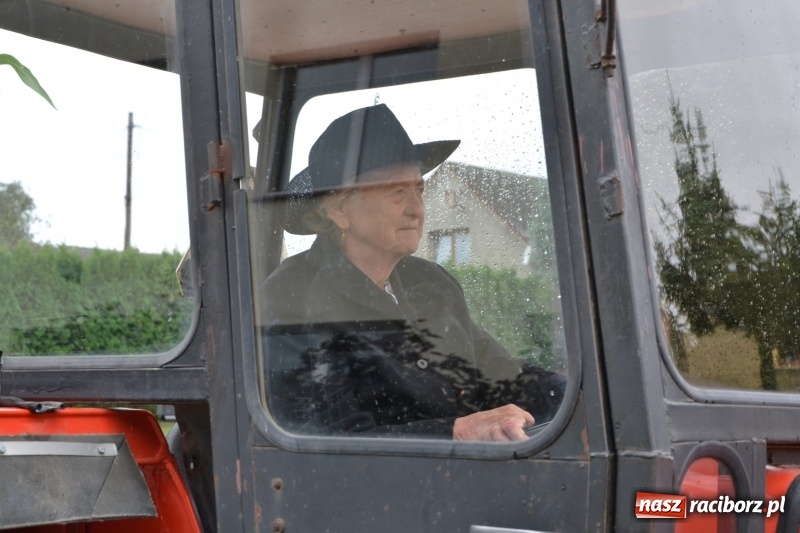 Zdjęcie w galerii na portalu naszraciborz.pl: Krzyżanowice zapraszają na dożynki. Gwiazdą Blue Party wiadomości z regionu