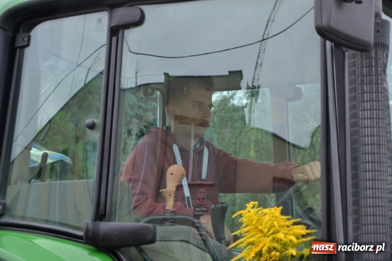 Zdjęcie w galerii na portalu naszraciborz.pl: Krzyżanowice zapraszają na dożynki. Gwiazdą Blue Party wiadomości z regionu