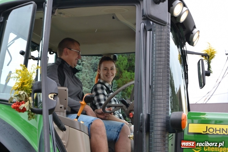 Zdjęcie w galerii na portalu naszraciborz.pl: Krzyżanowice zapraszają na dożynki. Gwiazdą Blue Party wiadomości z regionu