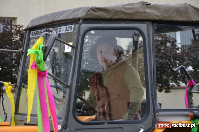 Zdjęcie w galerii na portalu naszraciborz.pl: Krzyżanowice zapraszają na dożynki. Gwiazdą Blue Party wiadomości z regionu