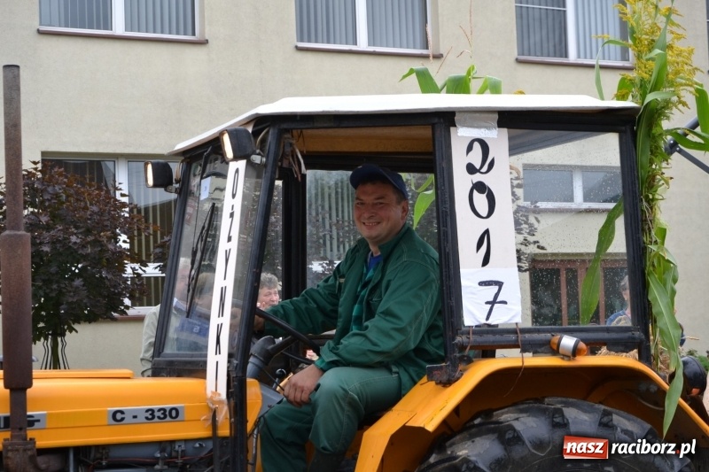 Zdjęcie w galerii na portalu naszraciborz.pl: Krzyżanowice zapraszają na dożynki. Gwiazdą Blue Party wiadomości z regionu