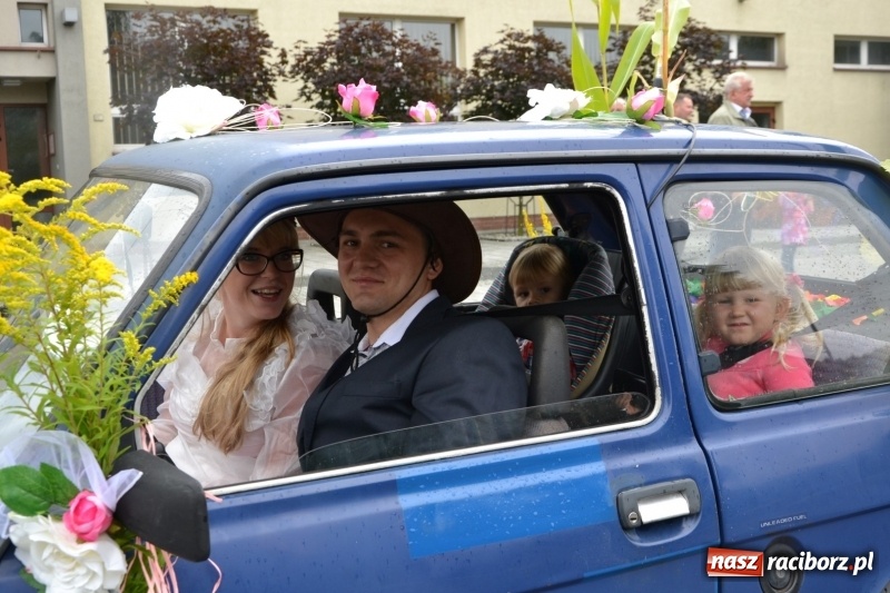 Zdjęcie w galerii na portalu naszraciborz.pl: Krzyżanowice zapraszają na dożynki. Gwiazdą Blue Party wiadomości z regionu