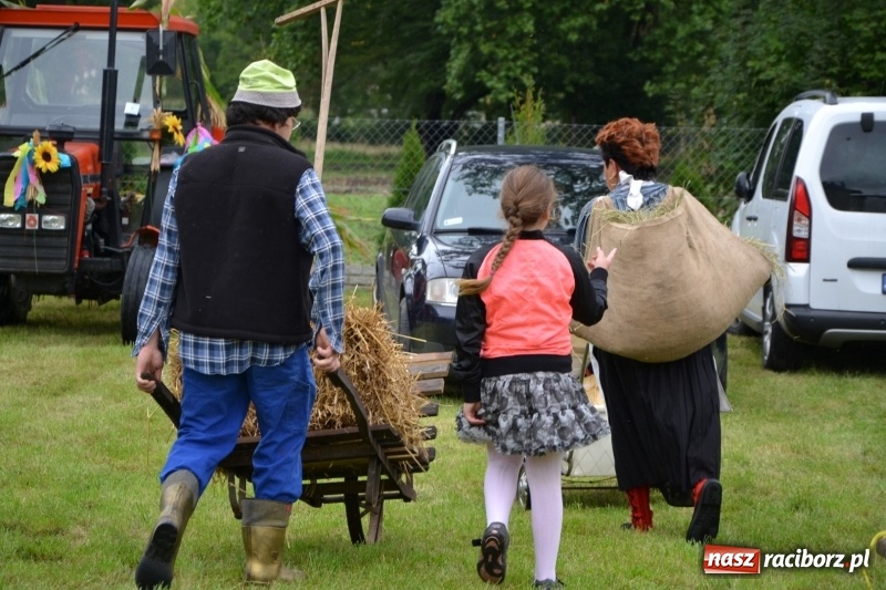 Zdjęcie w galerii na portalu naszraciborz.pl: Krzyżanowice zapraszają na dożynki. Gwiazdą Blue Party wiadomości z regionu