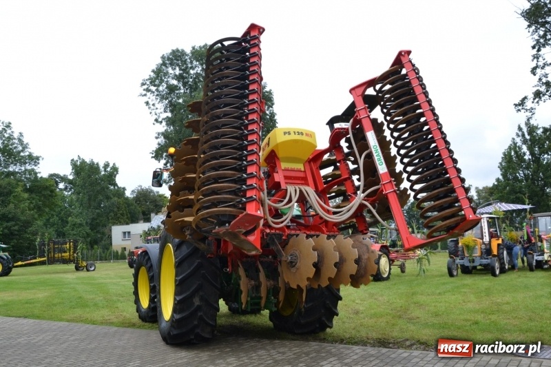 Zdjęcie w galerii na portalu naszraciborz.pl: Krzyżanowice zapraszają na dożynki. Gwiazdą Blue Party wiadomości z regionu