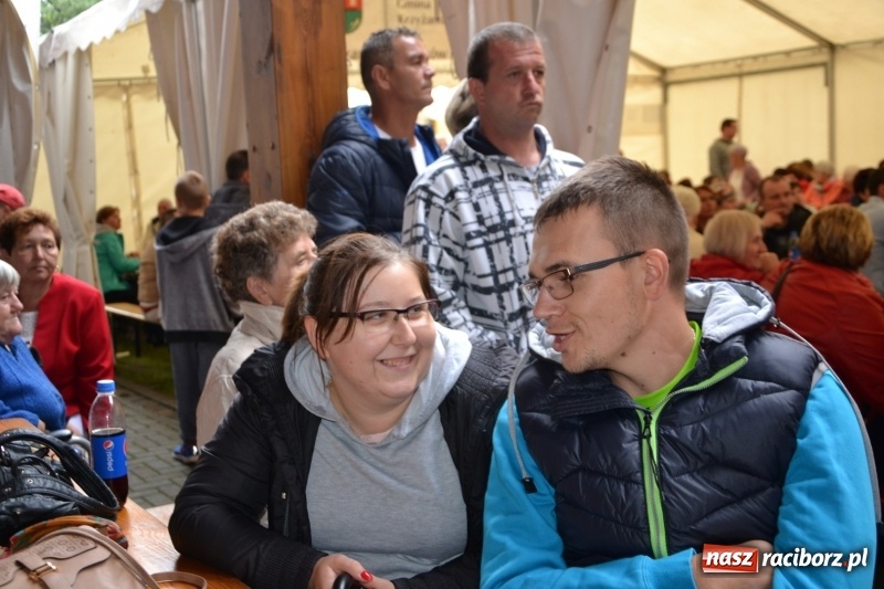 Zdjęcie w galerii na portalu naszraciborz.pl: Krzyżanowice zapraszają na dożynki. Gwiazdą Blue Party wiadomości z regionu