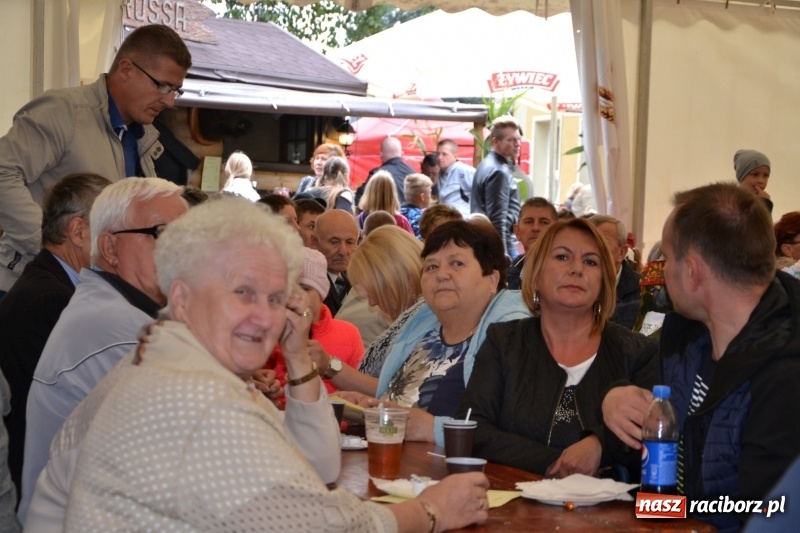 Zdjęcie w galerii na portalu naszraciborz.pl: Krzyżanowice zapraszają na dożynki. Gwiazdą Blue Party wiadomości z regionu