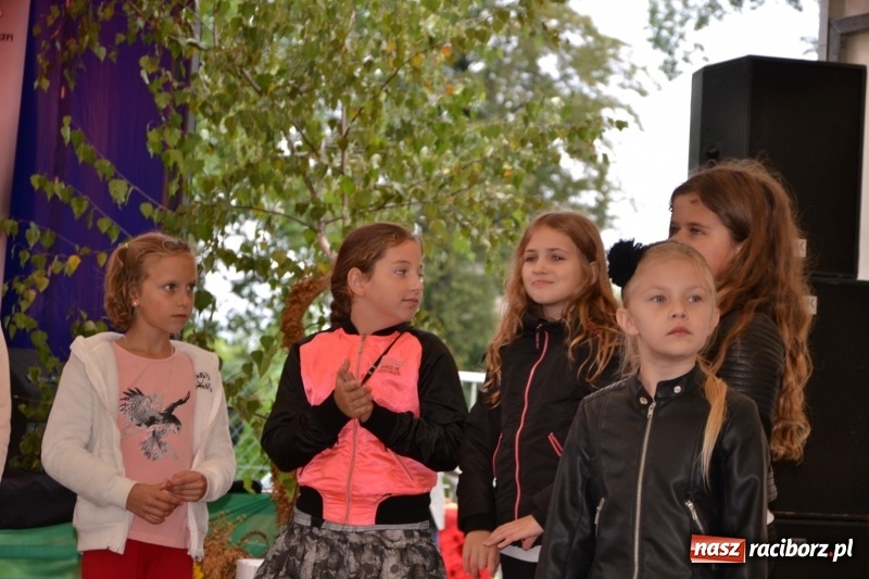 Zdjęcie w galerii na portalu naszraciborz.pl: Krzyżanowice zapraszają na dożynki. Gwiazdą Blue Party wiadomości z regionu