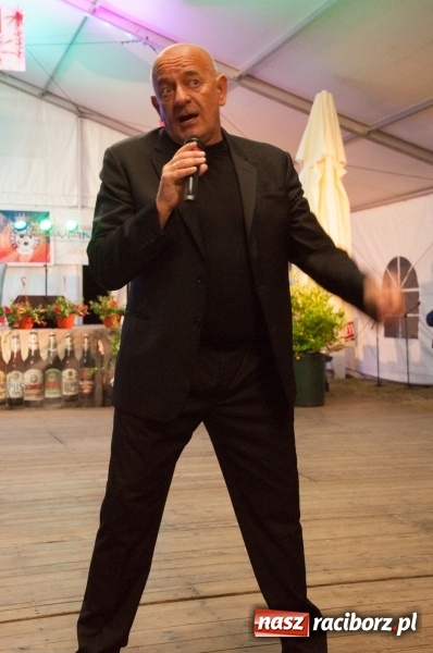 Zdjęcie w galerii na portalu naszraciborz.pl: Marcin Daniec gwiazdą dożynek i dziesięciolecia LKS w Raszczycach wiadomości z regionu
