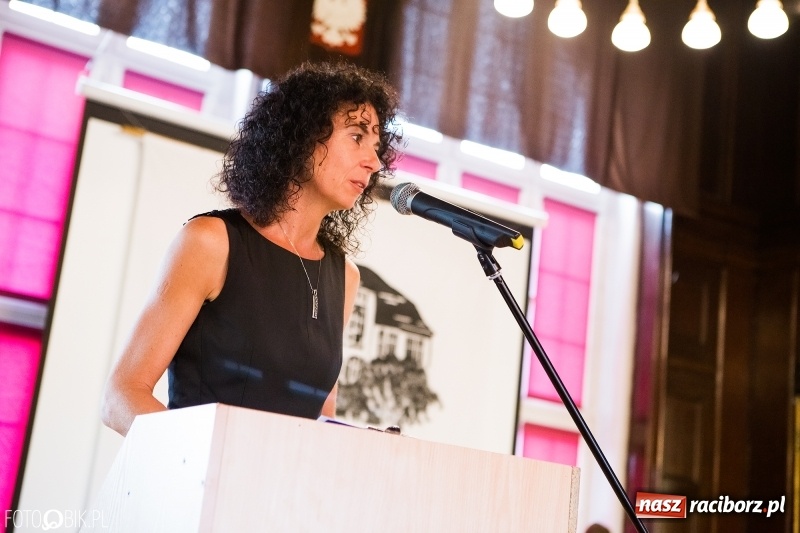 Zdjęcie w galerii na portalu naszraciborz.pl: Powiatowa inauguracja roku szkolnego w I LO wiadomości z regionu