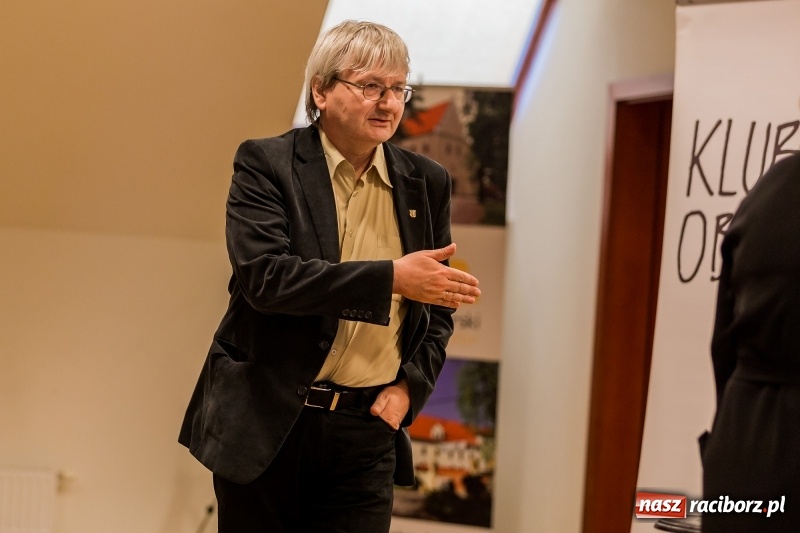 Zdjęcie w galerii na portalu naszraciborz.pl: Niemal pełna sala na spotkaniu z Bronisławem Komorowskim  wiadomości z regionu