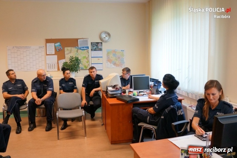 Zdjęcie w galerii na portalu naszraciborz.pl: Dzielnicowy bliżej nas - raciborscy policjanci omówili nową koncepcję pracy wiadomości z regionu