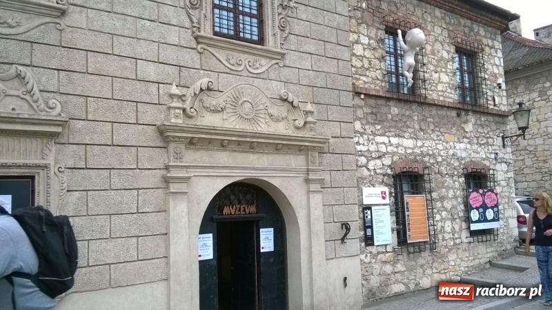 Zdjęcie w galerii na portalu naszraciborz.pl: Prus i Torbicka, Ojciec Mateusz i cenny kamień, czyli Kobiety aktywne na wycieczce wiadomości z regionu