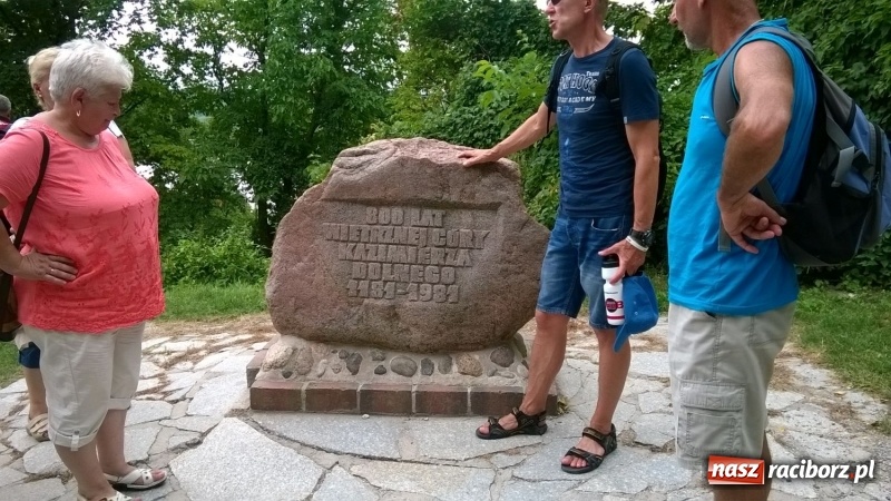 Zdjęcie w galerii na portalu naszraciborz.pl: Prus i Torbicka, Ojciec Mateusz i cenny kamień, czyli Kobiety aktywne na wycieczce wiadomości z regionu