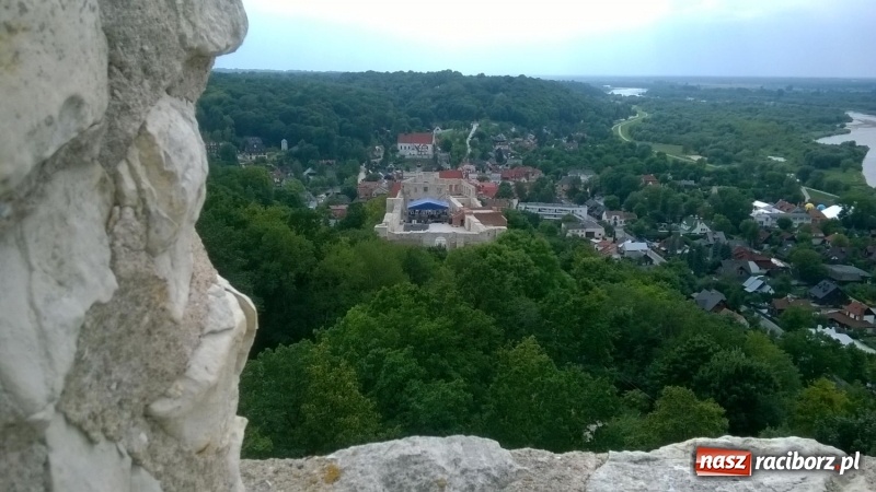 Zdjęcie w galerii na portalu naszraciborz.pl: Prus i Torbicka, Ojciec Mateusz i cenny kamień, czyli Kobiety aktywne na wycieczce wiadomości z regionu
