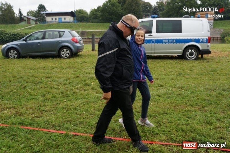 Zdjęcie w galerii na portalu naszraciborz.pl: Piknik rodzinny w Chałupkach z udziałem raciborskich policjantów wiadomości z regionu
