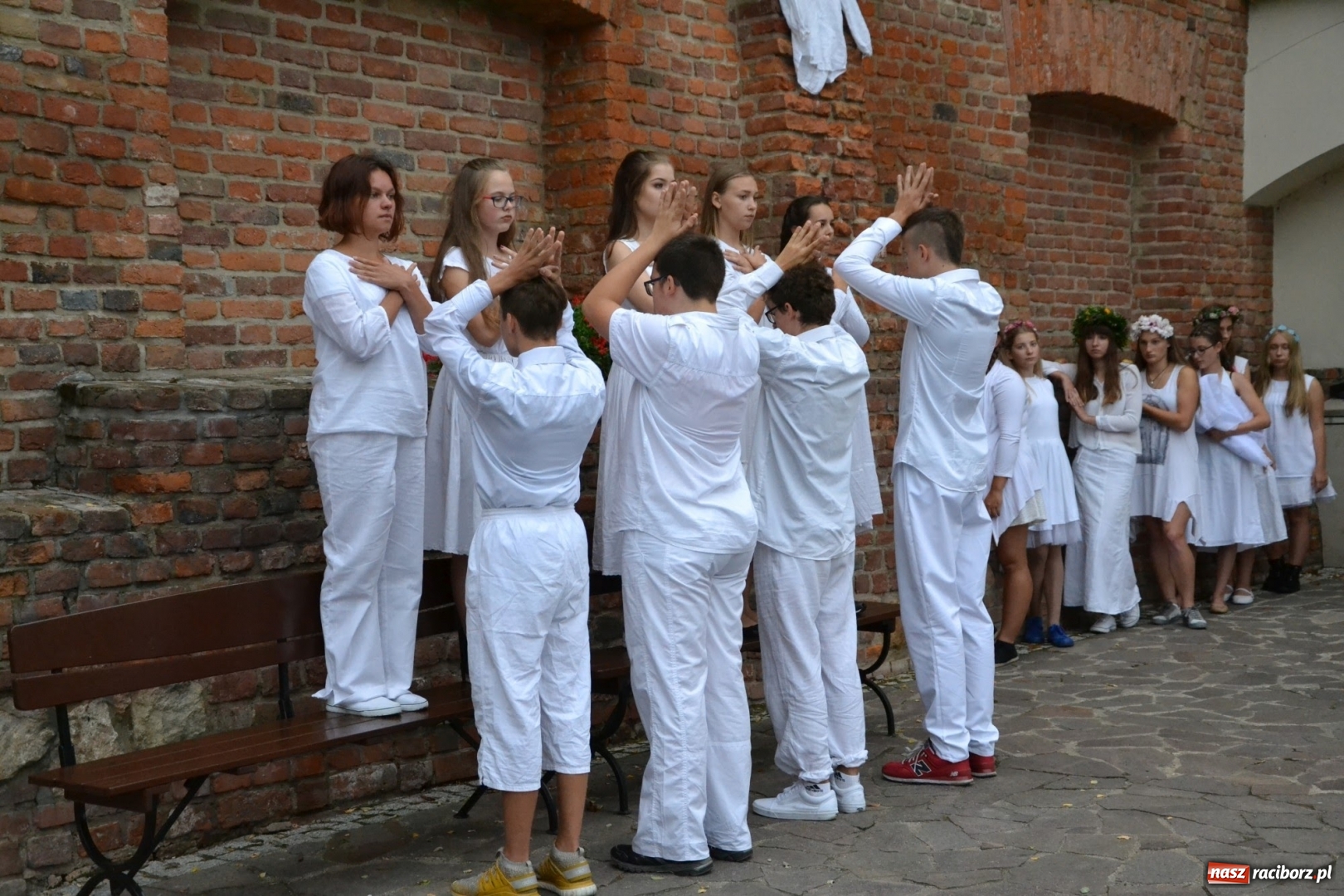 Zdjęcie w galerii na portalu naszraciborz.pl: I AM – Jestem - finał działań artystycznych podsumowano na Zamku Piastowskim wiadomości z regionu