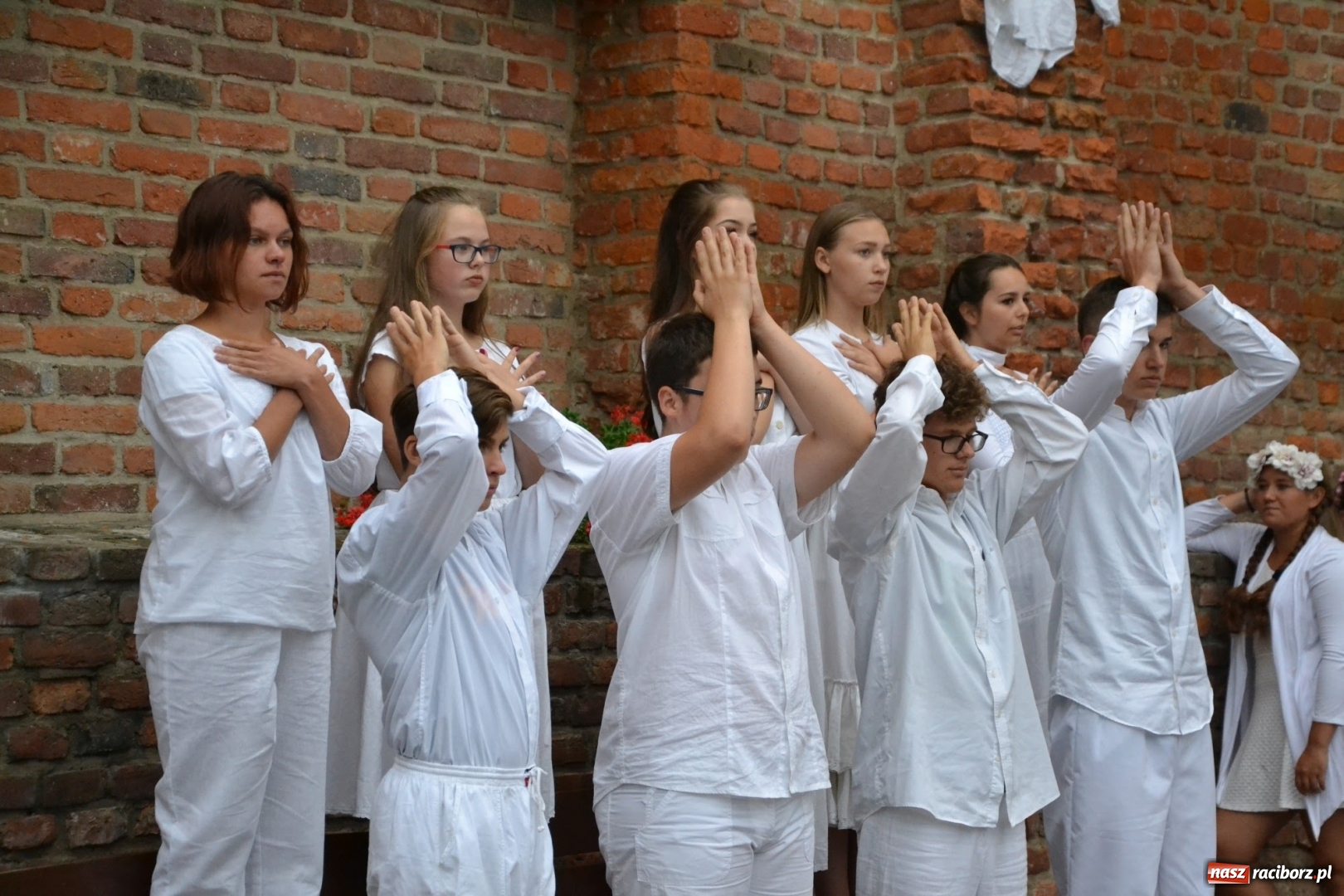 Zdjęcie w galerii na portalu naszraciborz.pl: I AM – Jestem - finał działań artystycznych podsumowano na Zamku Piastowskim wiadomości z regionu